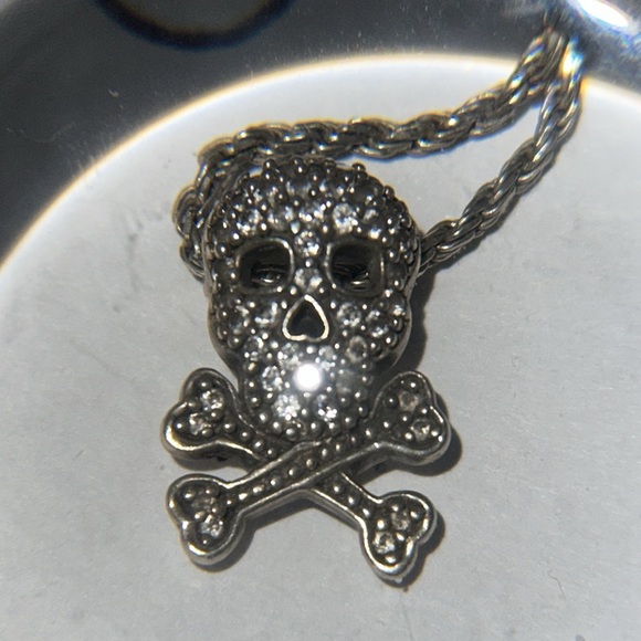Jewelry - Skull necklace 925 cubic zirconia